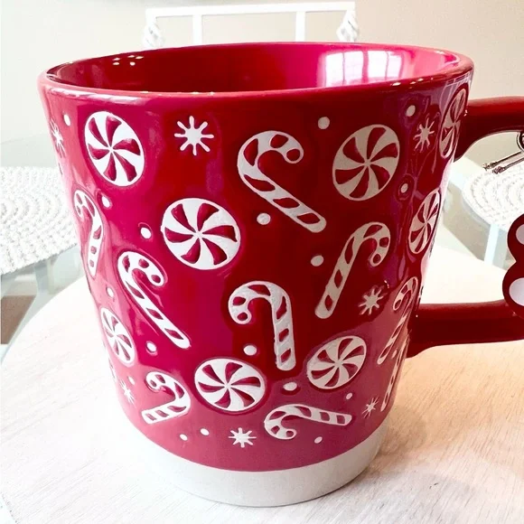 ❤️ PEPPERMINT CANDY SWIRLS + Candy Cane Red Christmas Mug NEW - Picture 3 of 3